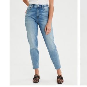 American Eagle Mom Jeans